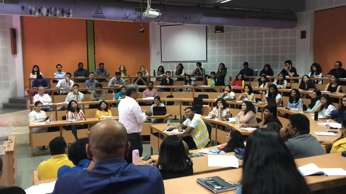 falgunivasavada's tweet photo. @KulwinderSing addressing the 12th batch of online program in Advertising management & PR on role of PR in digital age! @TalentedgeEdu @adityamalik08 #pr @MICA_Ahmedabad #micaadswag https://t.co/T36Dnf2WwJ
