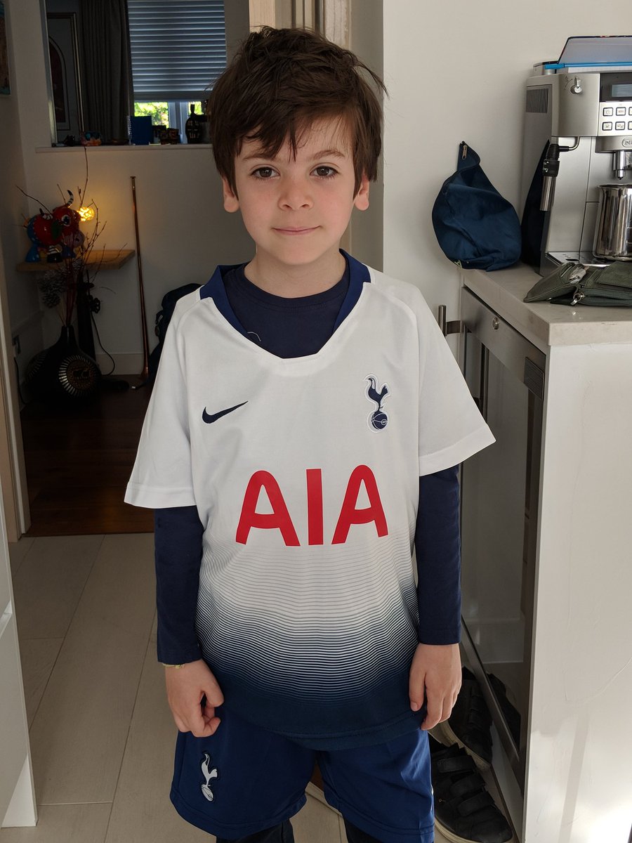 Ready for the day ahead #COYS <a href="/SpursOfficial/">Tottenham Hotspur</a> #tottenhamhotspur