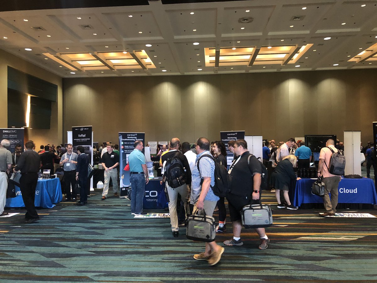 VMUG_tyler's tweet photo. @SouthFLVMUG showed us what a great time looks like today #sflvmug https://t.co/gG49f2IIpA