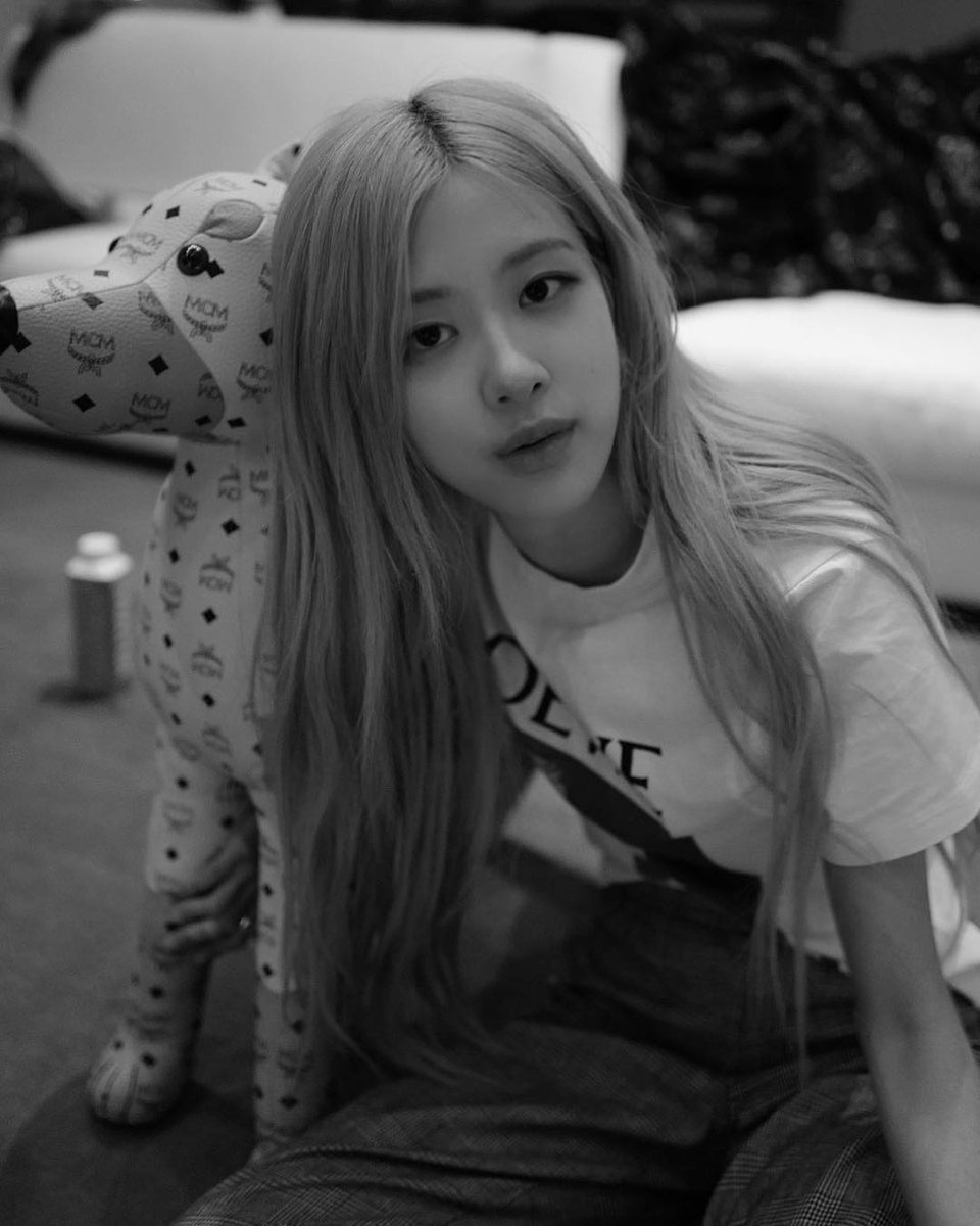Rosé Thailand🌹 tweet media
