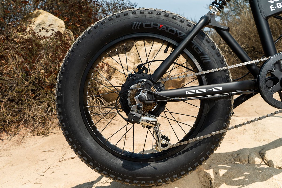 SwagTronUSA's tweet image. 20" wheels to take on anything #EB8
bit.ly/2yMe1tf