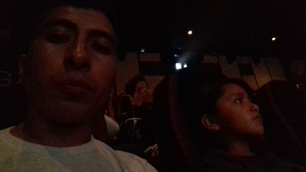 playerasuper's tweet photo. Funcion de media noche #AvengersEndgame en @Cinemex https://t.co/gdslT2lynb