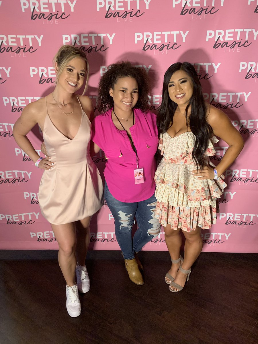 dominiqueskii's tweet photo. Getting to hug and meet @missremiashten and @ALISHAMARIE was a highlight!! I literally feel like I have grown up with them both for soo many years so finally seeing them was amazing! πβ€οΈ #prettybasiclivesf https://t.co/wwFHJfDpEq