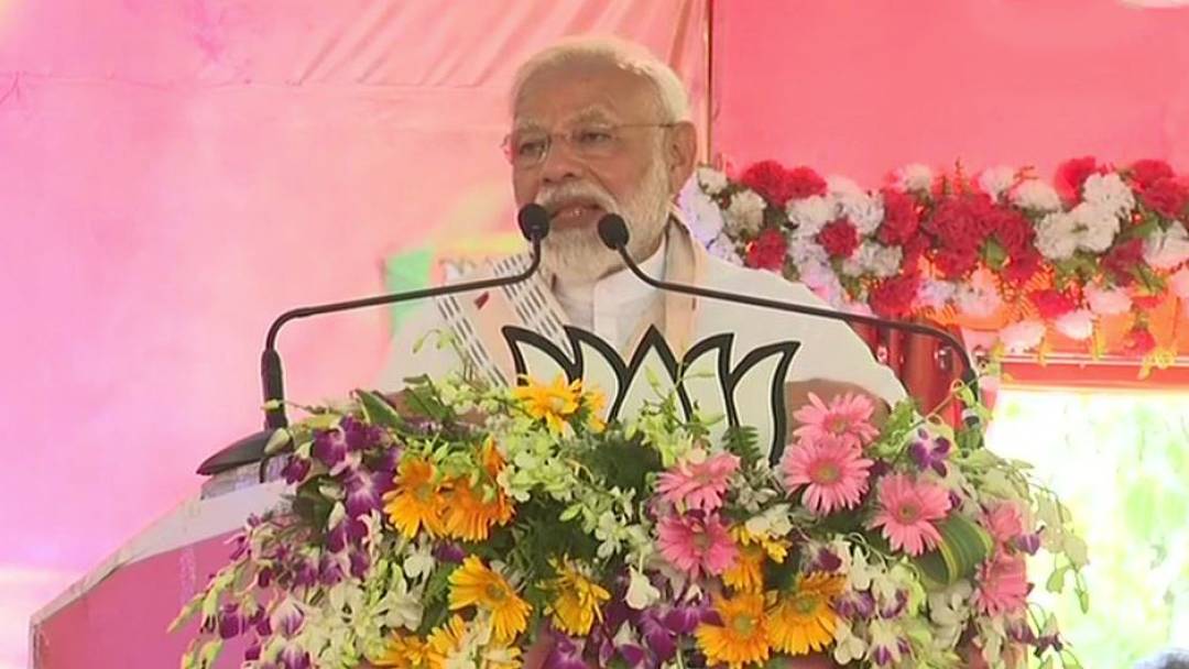 mathrubhumi's tweet photo. Pro-incumbency wave seen in country: Modi https://t.co/y1jKnb53Ou #ModiVaranasi https://t.co/zHrzkRCSR9