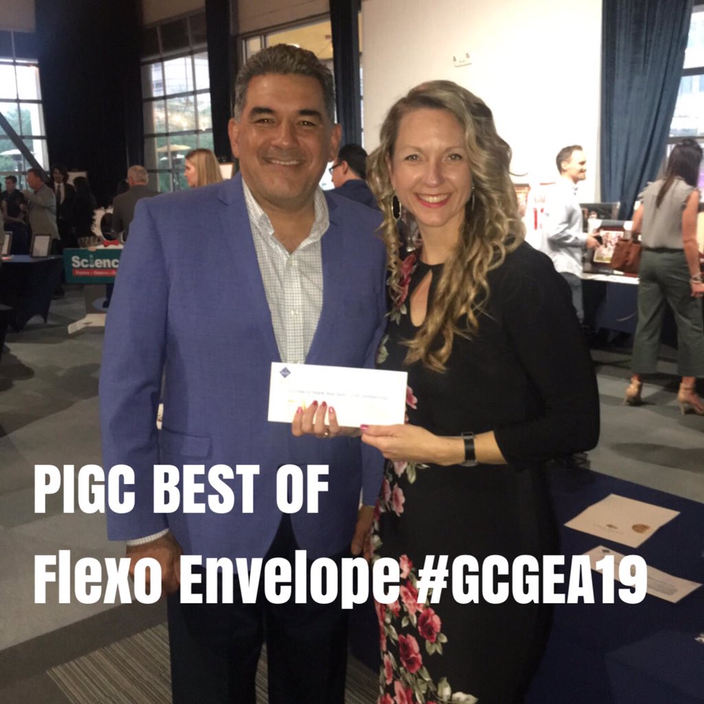 MailersHub's tweet photo. @TensionCorp Congratulations on your recent @PIGulfCoast #GCGEA19 win! We were there to see Alora Chamblee @TensionCorp receive the “Best of” Flexo Envelope 🥇 Award! See you in Indianapolis #2019NPF https://t.co/Lkg7GHuSdw