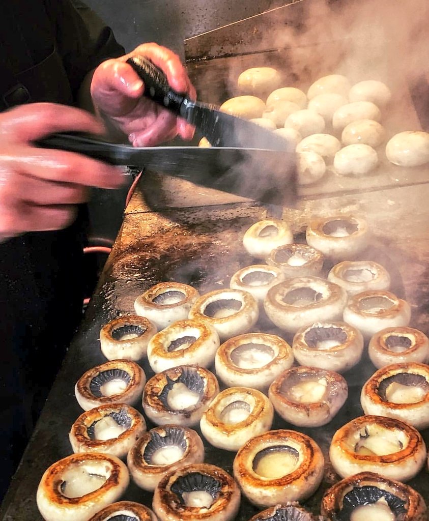 Un clásico de la Laurel, los champis del #barsoriano 😋