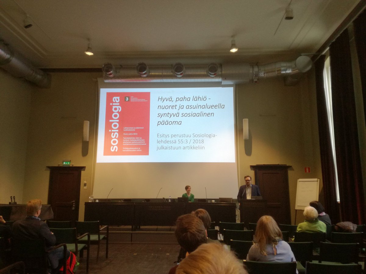 Tampere Centre for Societal Sustainability (TaSSu) (@tassutau) on Twitter photo Vuoden Kaupunkikirjoituspalkinnon voittaneet <a href="/salminen_jarkko/">Jarkko Salminen</a> & <a href="/LinaVanA/">Lina Van Aerschot</a> nostavat esiin että lähiössä asuvat nuoret ovat aktiivisia toimijoita, jotka pyrkivät luomaan sosiaalista pääomaa. #KTP2019 Vuoden Kaupunkikirjoituspalkinnon voittaneet <a href="/salminen_jarkko/">Jarkko Salminen</a> & <a href="/LinaVanA/">Lina Van Aerschot</a> nostavat esiin että lähiössä asuvat nuoret ovat aktiivisia toimijoita, jotka pyrkivät luomaan sosiaalista pääomaa. #KTP2019