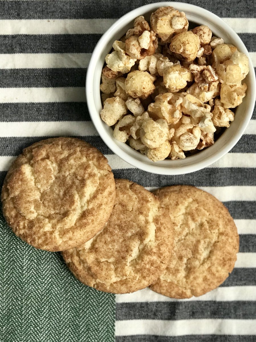 AlsPopcorn's tweet image. It's Friday!  Is anyone more excited than us at Al's?  It means our customers will be coming in for their weekend popcorn and we can't wait to see them!
Have you tried our Snickerdoodle Popcorn?  If not, make this the weekend you give it a try!