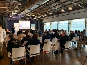 Ponencia: ¡Consigue el Negocio de Tus sueños en 6 pasos! adevi.org/ponencia-consi…