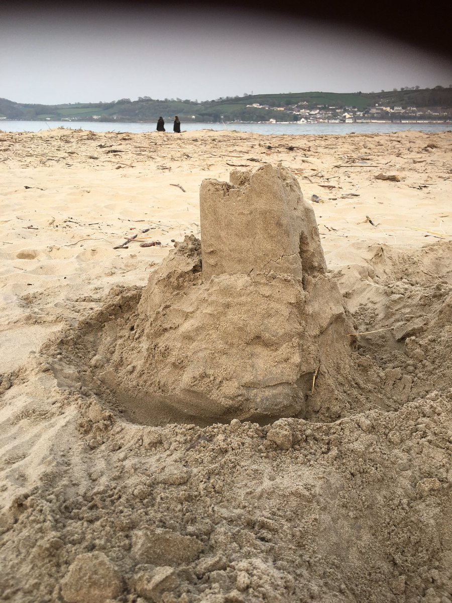 inca2's tweet photo. Life on the beach #family https://t.co/pP3m0CHxpo