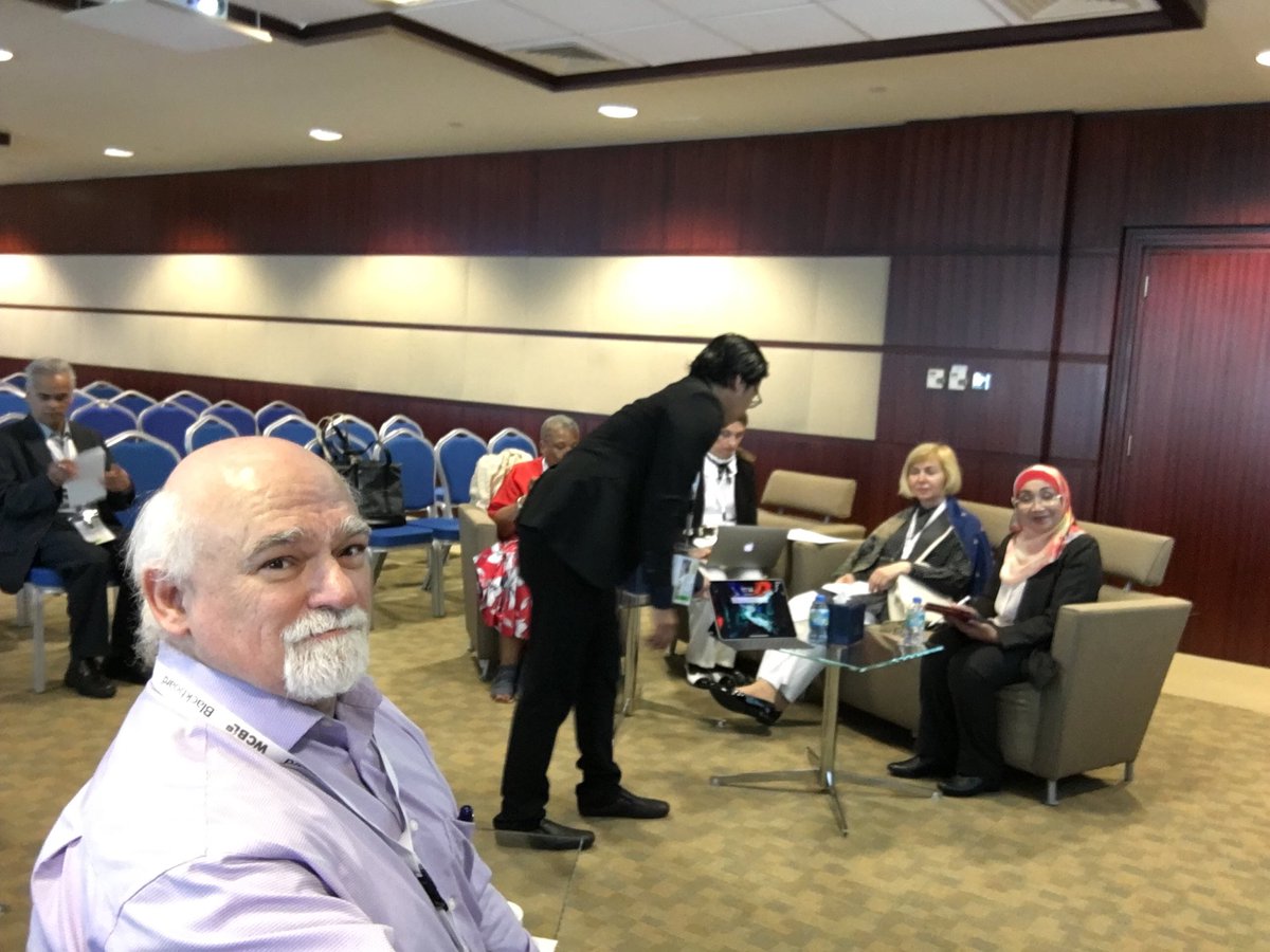 CanadianPacMan's tweet photo. Getting ready for the discussion on the policies in Blended Learning with representatives from around the world. #wcbl2019 #iabl #zayad #dubai https://t.co/XBWmd7L8Ly