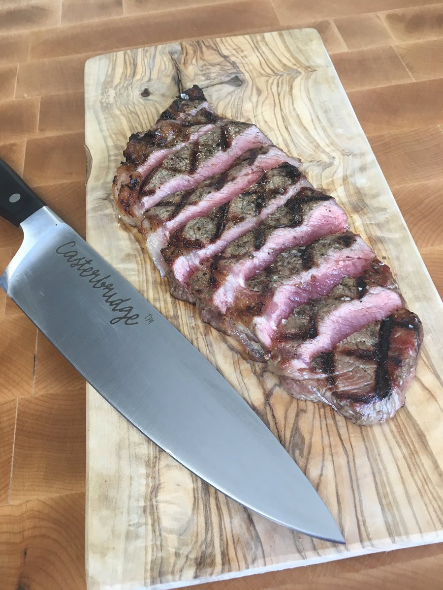 ShearsRob's tweet photo. Never too early for a steak tasting! @fairfax_london @bill_ambridge #steak #perfectstarttofriday #amazingbeef https://t.co/BkUAM1RBq1
