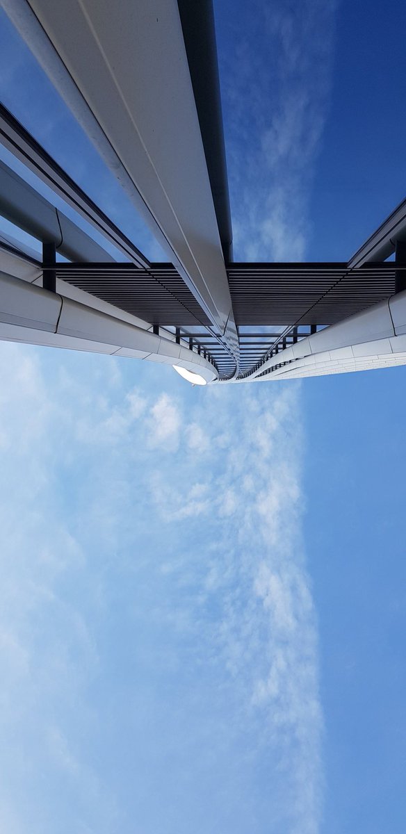 heard_in_'s tweet photo. For incredible views of London and great cocktails, head up to the Sky Garden at 20 Fenchurch Street.
It's free but make sure you book as it's super popular!
#london #skygarden #20fenchurchstreet #londonviews #viewoflondon https://t.co/VVOWJof4WQ