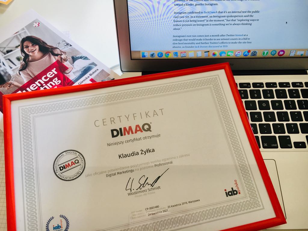 sotrender's tweet photo. Jesteśmy jednym z pracodawców uznających certyfikat #DIMAQ a od wczoraj mamy na pokładzie osobę, który dumnie może się nim pochwalić 💪🎉

@IABPolska #DigitalMarketing #digitalmarketer https://t.co/mULoan16CG