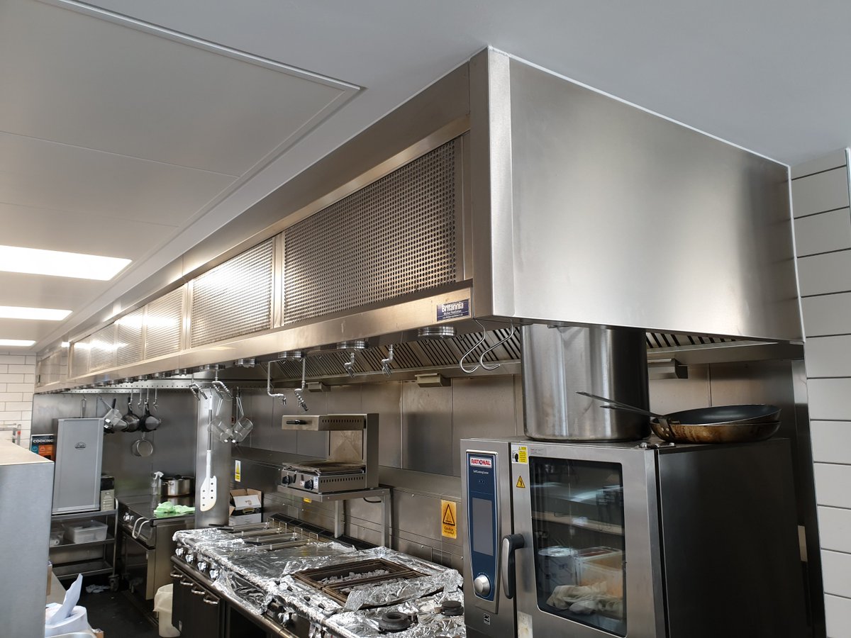 BritKitchenVent's tweet photo. Another quality installation at Wells Fargo London https://t.co/m20nIEha30