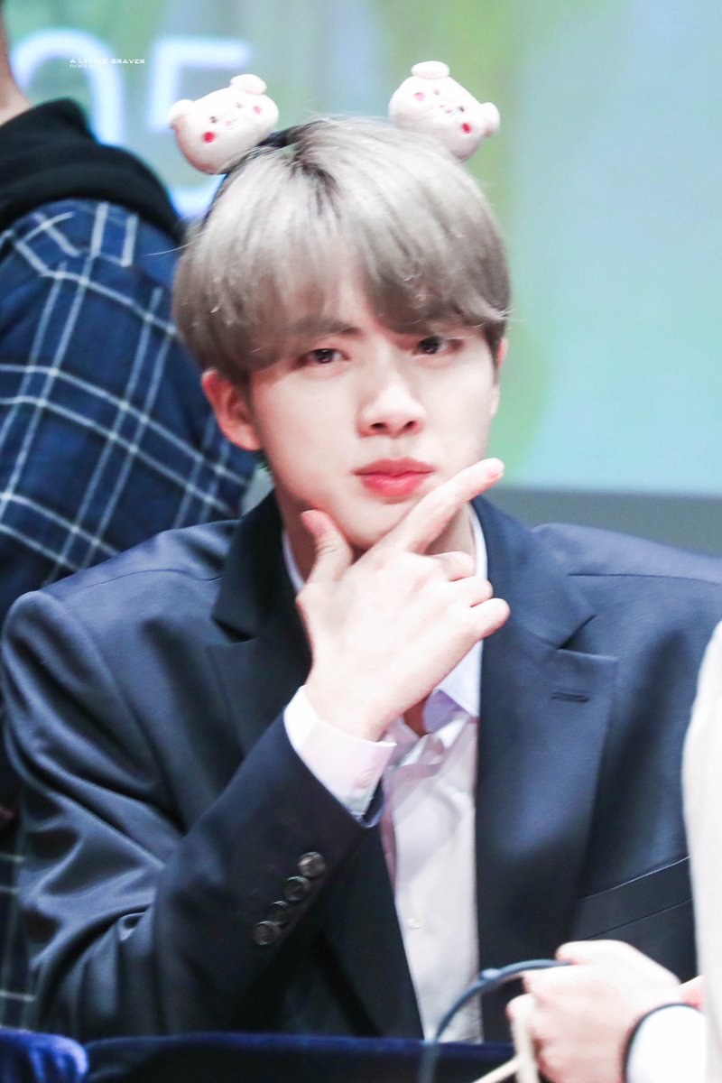 Seokjinpicss's tweet photo. 🤔💞
©alittlebraver92
  #BBMAsTopSocial BTS @BTS_twt https://t.co/JHxmNWsxpU