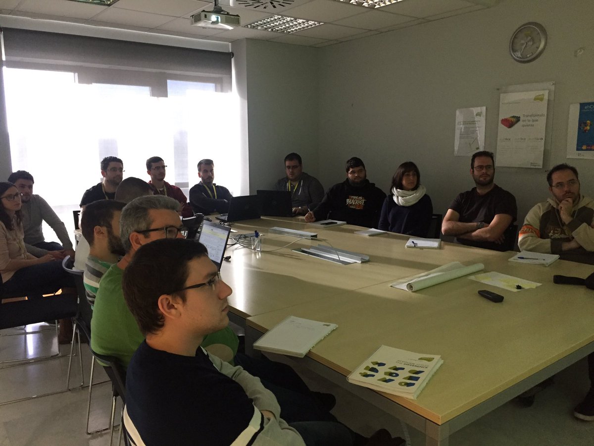 sroblesnarbona's tweet photo. Viernes técnico en everis Intranet. Sesión técnica #dotnet #core #Microservices #scaffolding https://t.co/XG73WScYfk