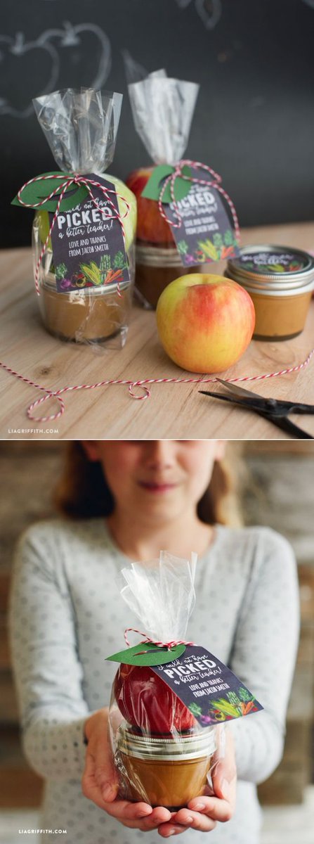 These teacher appreciation gifts are so easy to put together, and we all know how much our kids’ teachers deserve them. 
#TeacherAppreciation #TeacherGift LiaGriffith.com liagriffith.com/teacher-apprec…