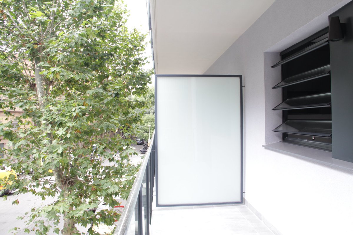 ventanasuin2's tweet image. Espacio de cocina optimizado, con luz y ventilación natural. Instalación realizada por Cristalerias Tordera