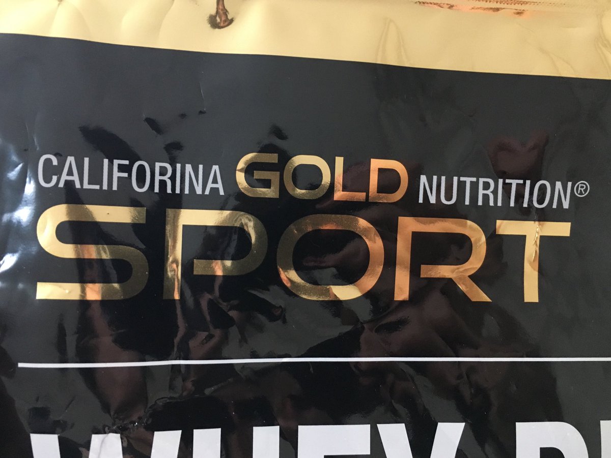 自社名間違ってるの最高。California Gold Nutrition です。今月買ったやつは直ってた https://t.co/qdob3RSHnQ