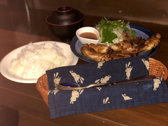 チキンの香草パン粉焼きのtwitterイラスト検索結果