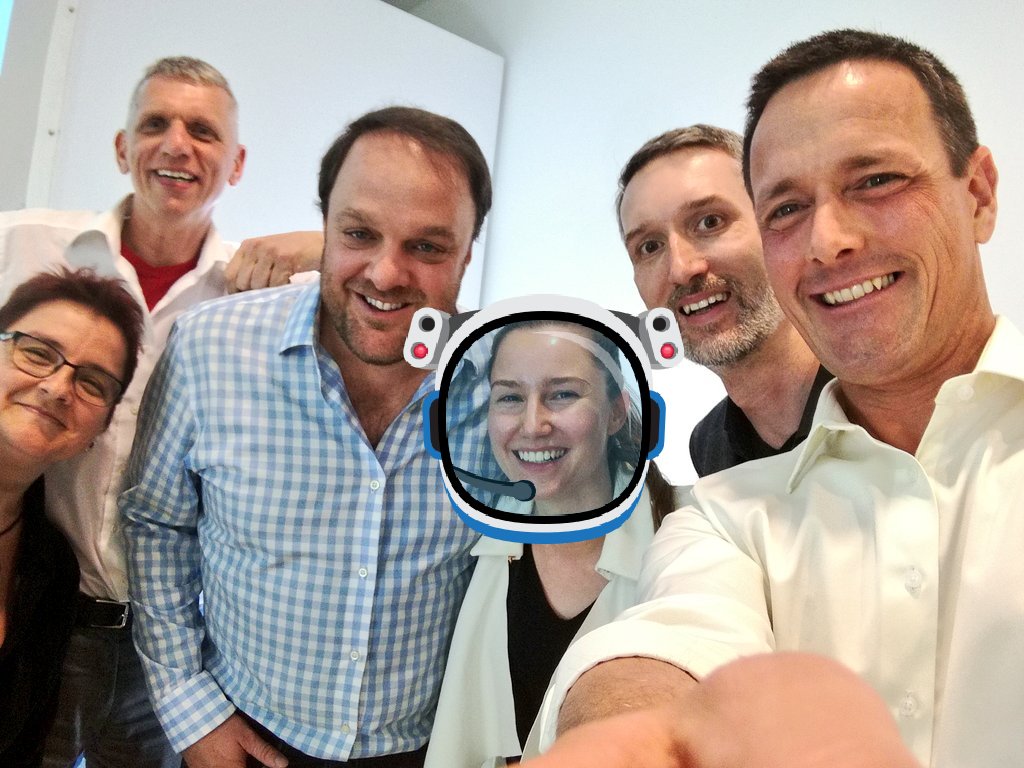 Great talk at <a href="/mumok_vienna/">mumok Vienna</a> to "Internet of Things" with digitalisation experts <a href="/MicHirschbrich/">MIC.</a>, Stefan Hupe und Désirée Ehlers from „The Viennese Thinker Circle“, Mario Drobics from <a href="/AITtomorrow2day/">AIT</a>
Jochen Schneeberger from <a href="/willhaben/">willhaben</a> #IoT