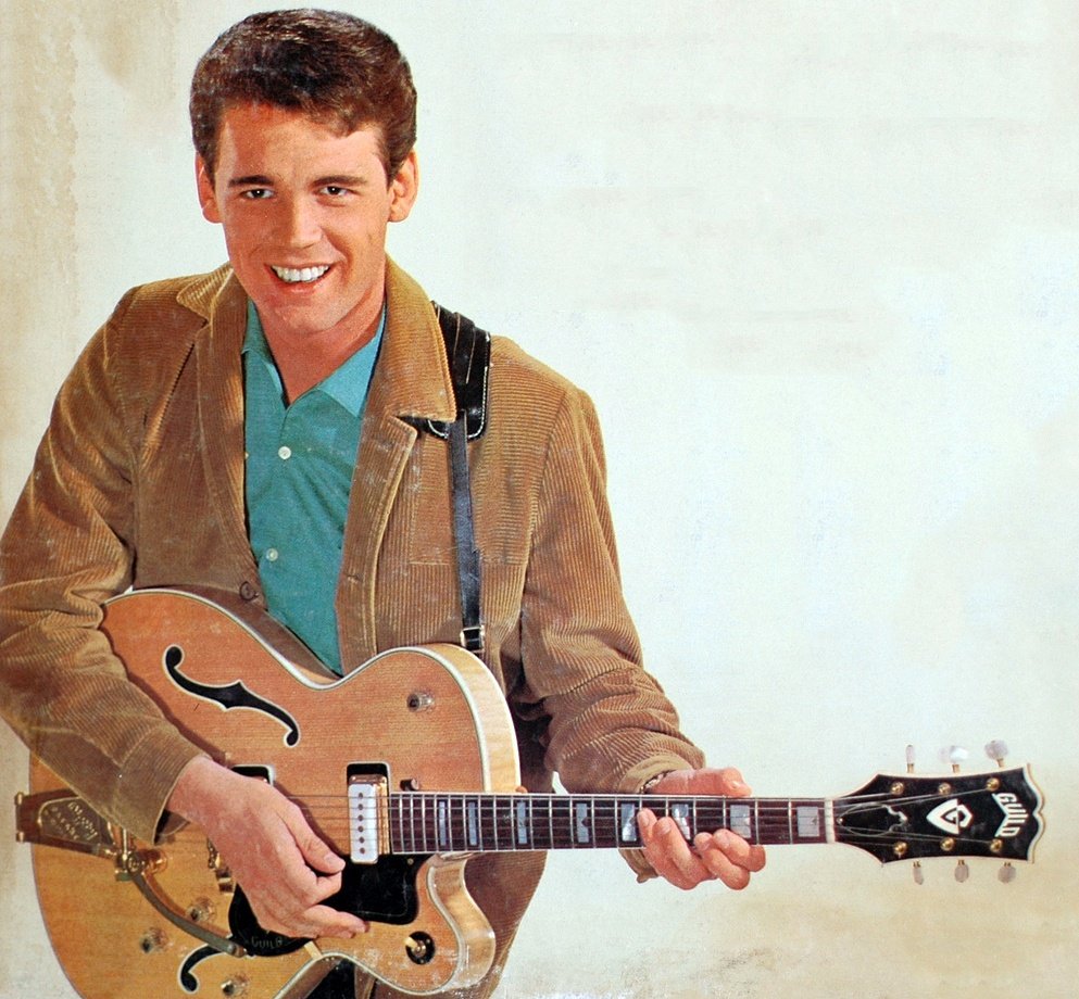 A massive Happy Birthday to guitar legend Duane Eddy, born on this day in Corning, New York in 1938.    