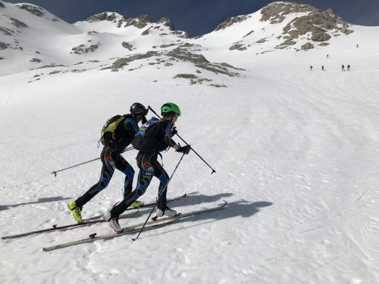 OS2O_'s tweet image. POST TRAVESÍA REGIL 🎿   en nuestro blog!!💻 

Kiko Navarro nos cuenta, como junto a Claudia Gutierrez, el #OS2OSKIMOTEAM se subió a lo más alto del podio mixto 👫 + 🏆
Finde de puro #esquídemontaña y espíritu de equipo en un entorno espectacular.

📲 os2o.com/blog/travesia-…