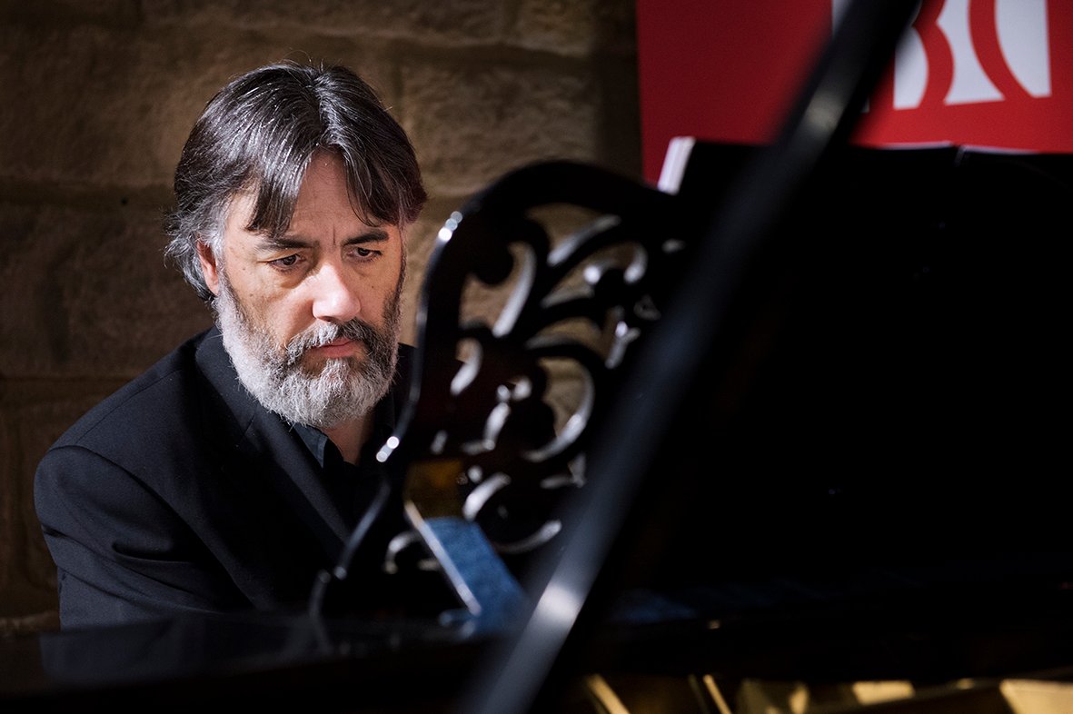 CompositorHabla's tweet photo. El 27 abril 2019-20,30-en el Centro Cultural Conde Duque en Madrid, Diego Fernández Magdaleno interpretará «Hic et nunc» de su proyecto Piano Contemporáneo, que incluye obras de Aizpirua,Barce, Casablancas,Catalán, Serrano,Legido,Marco,Soler etc..https://t.co/0iytyND0MN https://t.co/4ogEXi5AAx