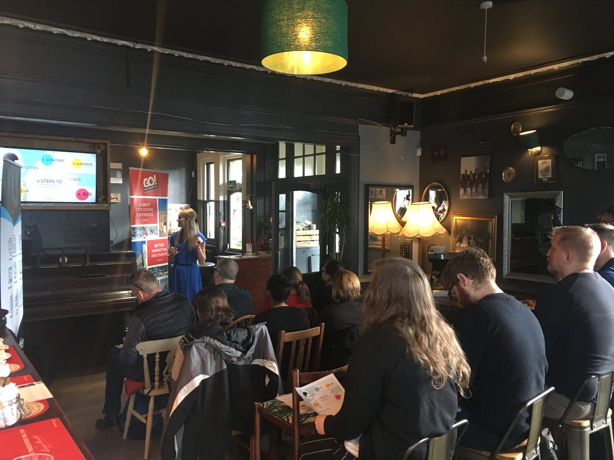 Go digital workshop in session! Learning how to be a social media expert thanks to <a href="/bluefrontier/">Blue Frontier</a> and <a href="/Go_Southampton/">GO! Southampton</a> #digitalmarketing #socialmedia