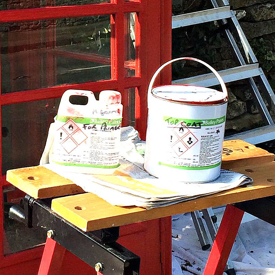 BaileyPaints's tweet photo. Here we see the topcoat and thinner being used on this telephone βοΈ booth, being repurposed as a Defibrillator Kiosk ππ
#defibrillator #newuse #lifesaving #minutesmatter #britishcoatingsfederation #primerpaint #donation #keentohelp #communityproject #lowerswell #community https://t.co/yV7EClGSkq