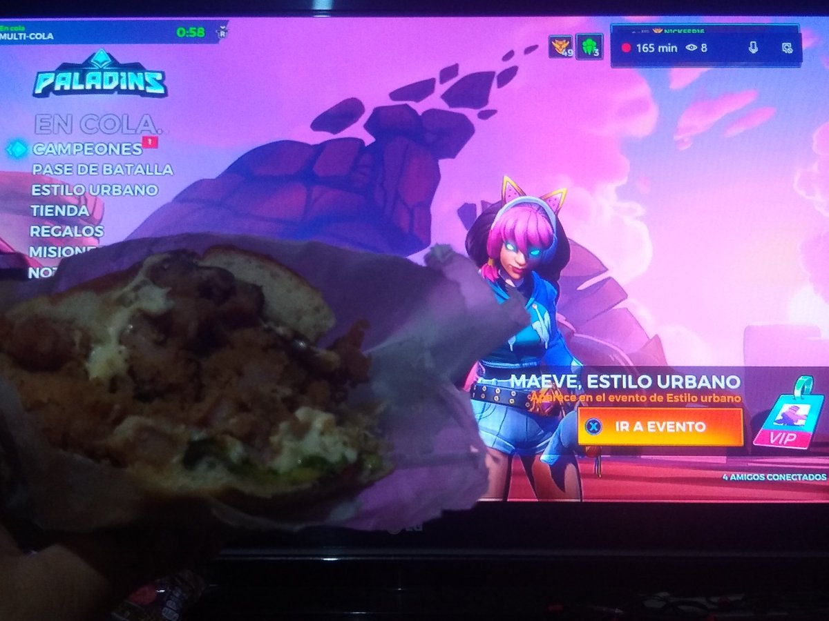 NlCKFER's tweet photo. Un gran #stream, grandes platicas dinamicas, adivinanzas.
#Paladins #twitch, una hermosa y rica torta de #sur12 uffffffffff y la coca https://t.co/IJgNB8tObH