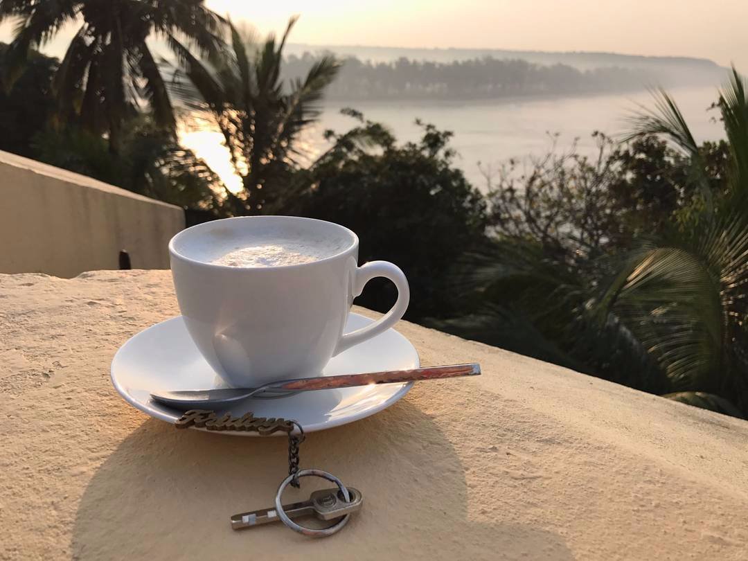 Anyone looking for a quick cuppa to kickstart this weekend? #friday #friday #viewsfrom the Balcony #views #coffeewithaview