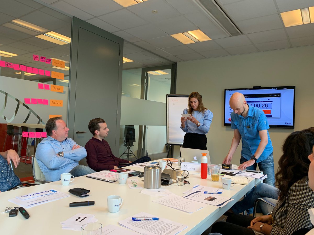 #Scrumtraining!! Bij <a href="/ilionx/">ilionx</a> met leuke gaming elementen om de theorie toe te passen😊