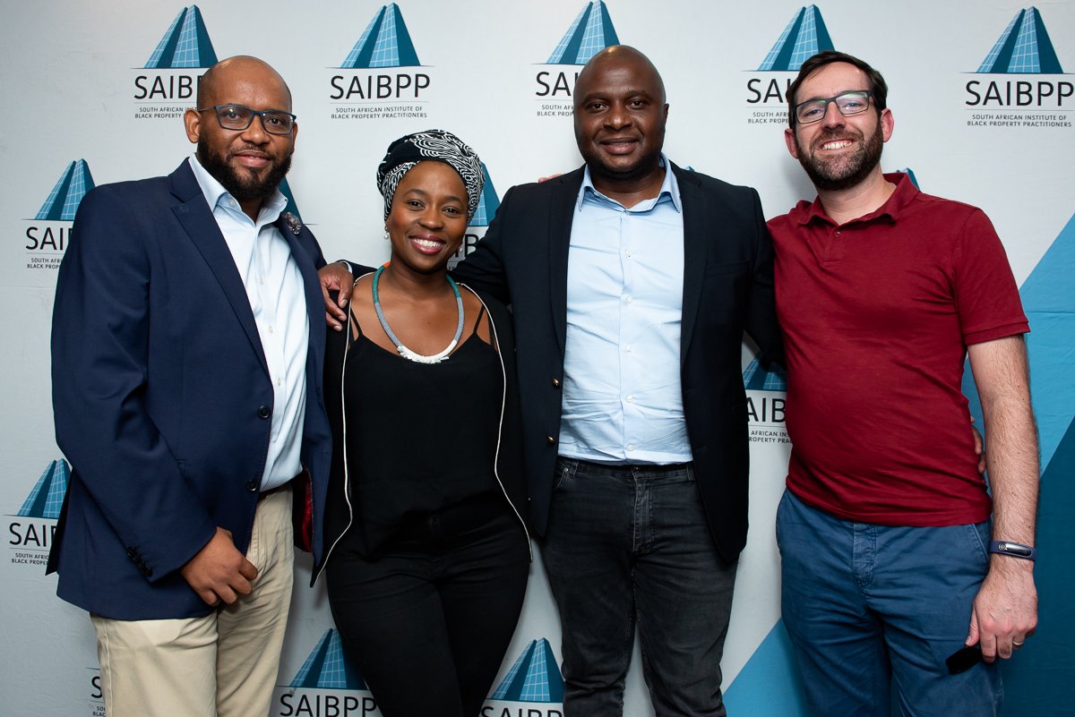 saibpp's tweet photo. Images from the Entrepreneurs &amp; Property Practitioners are now available on our Facebook page! 
-
Tholo Makhaola - SAIBPP Vice President, Vuyiswa Mutshekwane - SAIBPP CEO, Rali Mampeule- Real Estate Entrepreneurs and Sean Godoy - @divercityprop  #SAIBPPConnects #SAIBPPEmpowers https://t.co/cexuzXl3F5