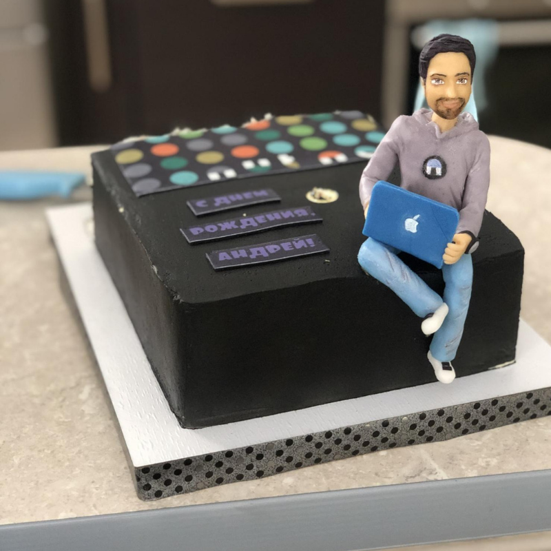 nutnet_ru's tweet image. 23 апреля наш директор праздновал День Рождения. В честь этого мы решили  провести Андрею небольшое интервью. Он рассказал нам о себе, компании, ответственности и правилах работы: vk.cc/9kleF8

#nutnet #натнэт #ДедВсеяNutnet