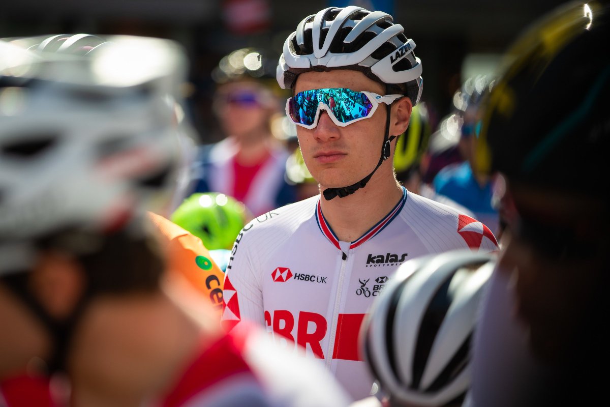 letouryorkshire's tweet photo. The Great Britain Cycling Team announced their Men &amp; Women line up for @letouryorkshire yesterday and today we're running a competition to win a jersey signed by them all including @McLAYDan, @ethan_hayter &amp; reigning British Champion @JessRoberts_99.

Simply RT to enter! #TDY https://t.co/wCWb5uRy3H