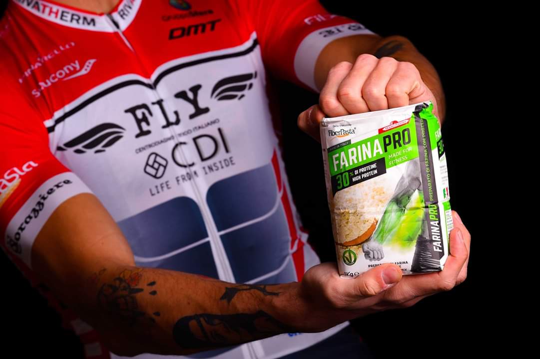 FLYCyclingTeam's tweet photo. Avreste mai detto che con la #FarinaPro di @fiberpasta si potessero ottenere dei Brownies così gustosi? Provare per credere! 😋
-
#FlyCyclingTeam #FiberPasta #LowCarb #Chocolate #Yummy #CyclingLife #CyclingPartner #CyclingTeam https://t.co/rgUSOKIyY7