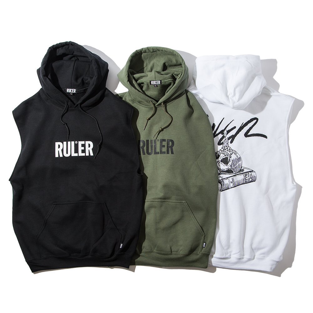 SNOT_SHOP's tweet photo. SNOT WEBの方でもRULER SUMMER/AUTUMN COLLECTION🧢🧥👖👚👕🎒見れるようになってるので是非チェックしてみて下さい‼️📱💻🖥👀
https://t.co/uW5FoKXWrr
#ruler
#rulertyo
#snotshop https://t.co/dnRgPWVHlo