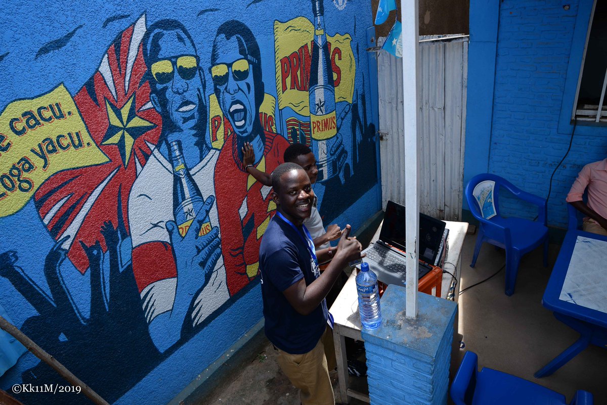 MrKabugo's tweet photo. One of my best moments at #REACT2019 #Bujumbura
Turned the crowd side by side.
@DjCiza competition is tight now😂
@Engage_REACT @Younisebz @fredkwesiga https://t.co/OyzeFbhoiq