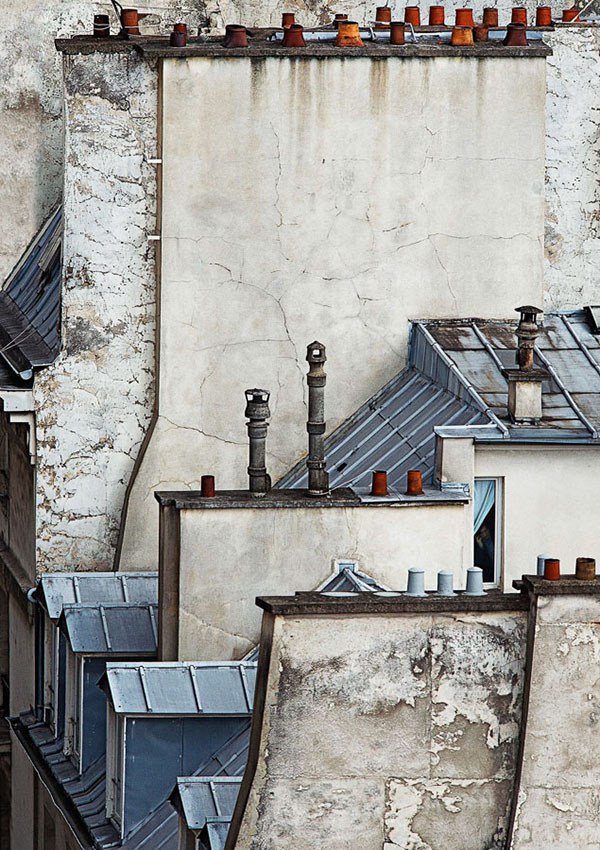 ParomaMukherjee's tweet photo. Works by Michael Wolf. What a loss to #photography! #Shinkuku #GoogleView #ParisRooftops #HongKong #rip #MichaelWolf https://t.co/gVL3bxeoDd