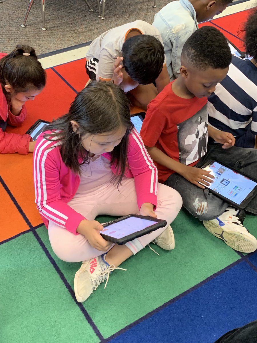 Kelly Barrett tweet media