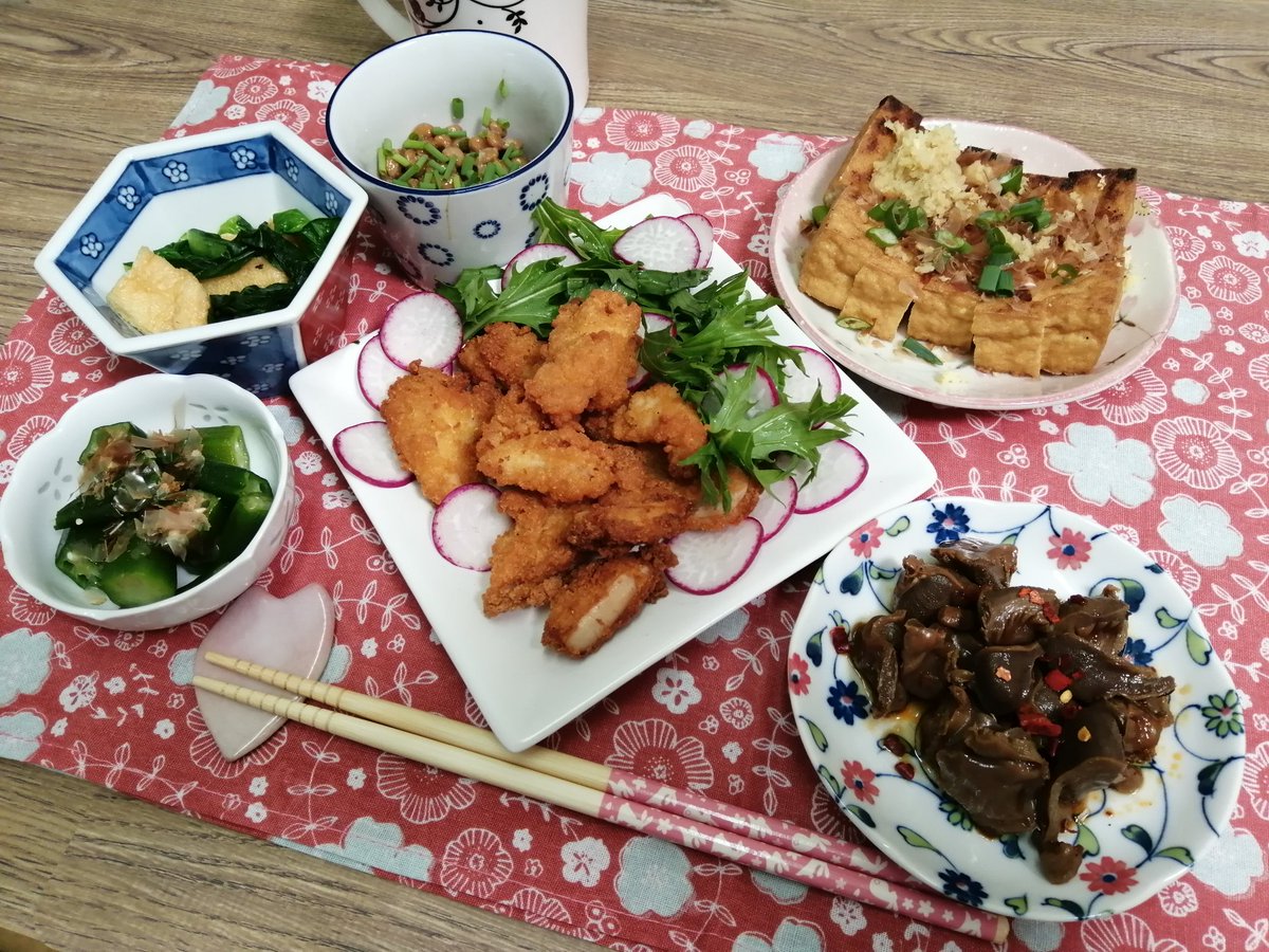 時雨 Twitter ನಲ ಲ こんばんは 今夜は 業務スーパーで見つけたヤゲン軟骨のから揚げ カロリー制限のダイエット中は不向きだけど コリコリで美味しいし たまにはいいかも 空き袋貼っておくね W 糖質制限 オクラ 小松菜と油揚げのからし和え ヤゲン軟骨 時雨 Twitter ನಲ ಲ こんばんは 今夜は 業務スーパーで見つけたヤゲン軟骨のから揚げ カロリー制限のダイエット中は不向きだけど コリコリで美味しいし たまにはいいかも 空き袋貼っておくね W 糖質制限 オクラ 小松菜と油揚げのからし和え ヤゲン軟骨