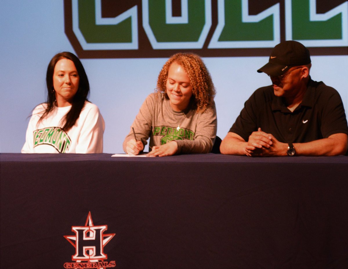 HHS Generals Basketball tweet media