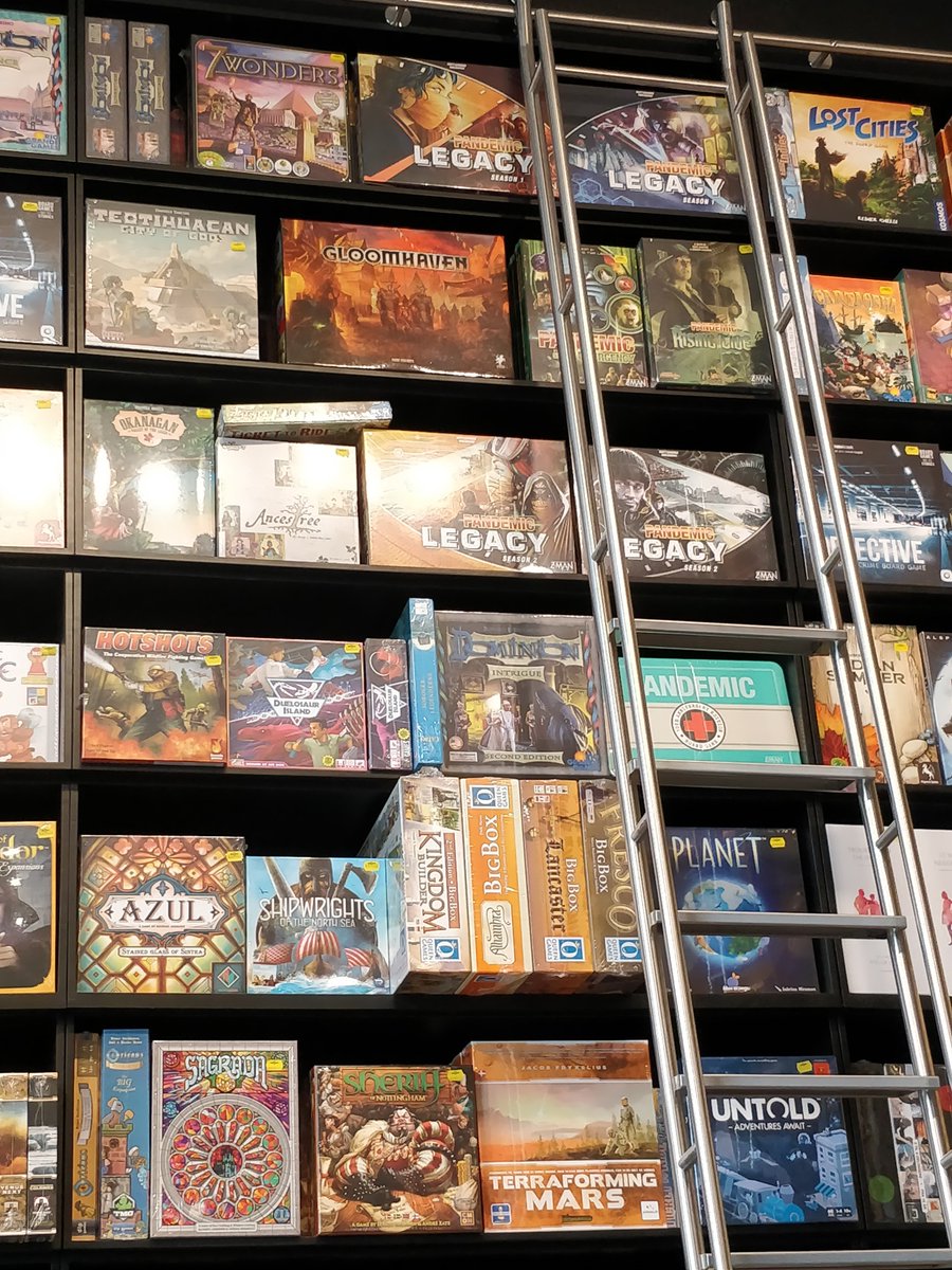 Faraos Cigarer tweet media