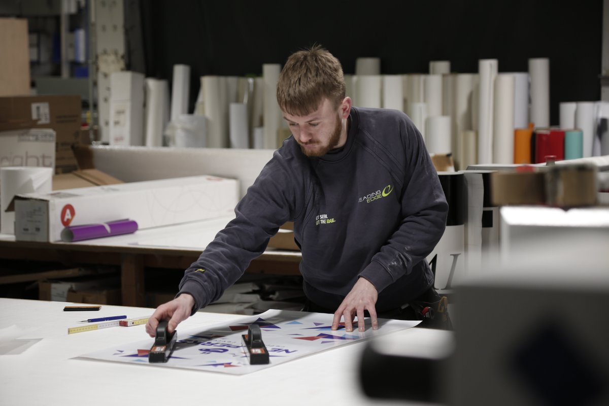 Leading Edge Signage tweet media