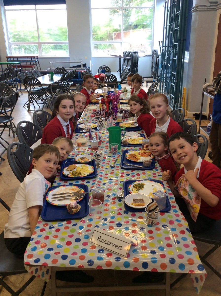 Our Top Table guests are enjoying their special lunch and feeling very proud #ConductAmbassadors #TopTable