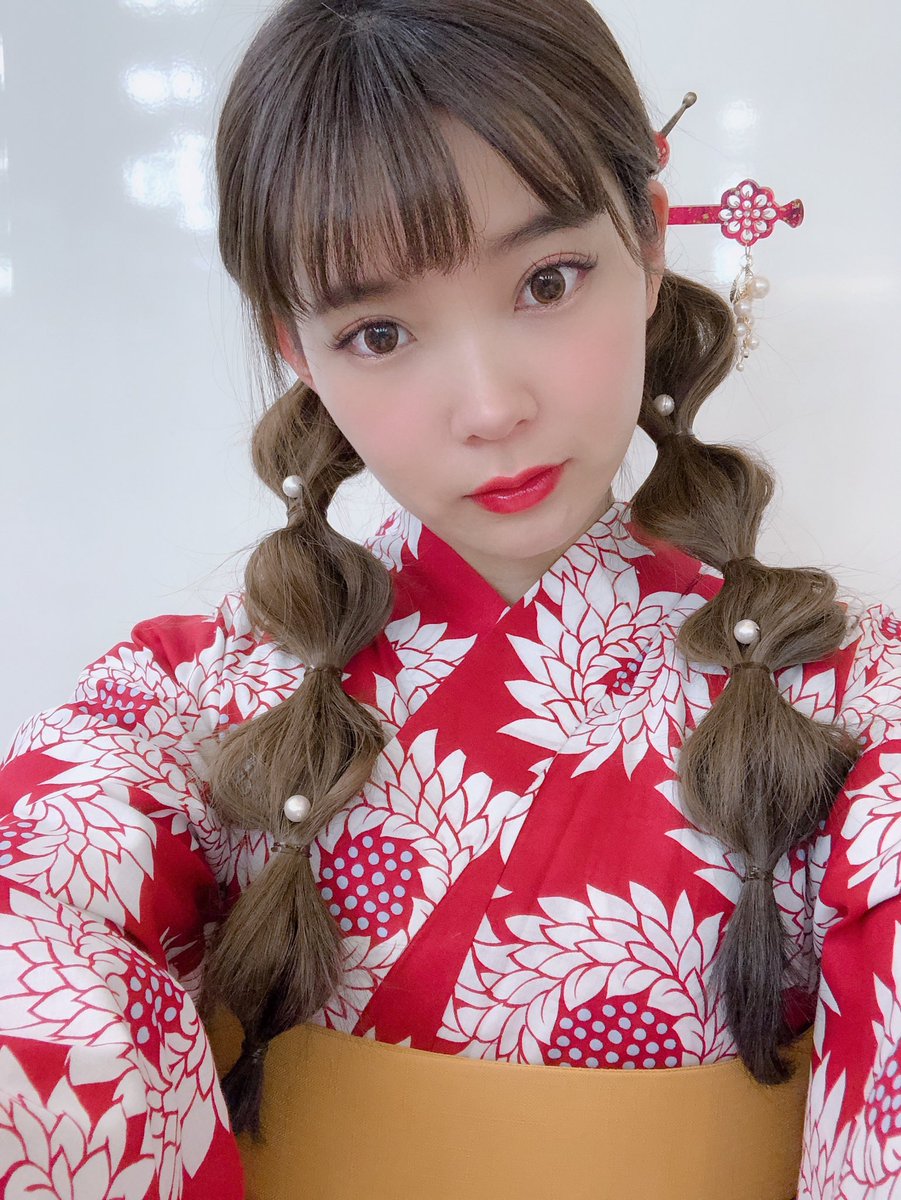 Mim イオン浴衣19のモデルをさせて頂きました Hpにどーん と載ってるのでぜひチェックしてほしいです そしてこの浴衣種類がたくさんあるし接触冷感で触るとひんやりするの 洗濯機とかで丸洗いできるから浴衣挑戦したことない人にも Mim イオン浴衣19のモデルをさせて頂きました Hpにどーん と載ってるのでぜひチェックしてほしいです そしてこの浴衣種類がたくさんあるし接触冷感で触るとひんやりするの 洗濯機とかで丸洗いできるから浴衣挑戦したことない人にも