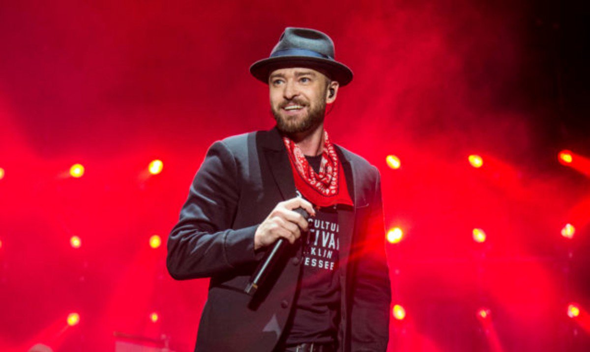 Timberfakes's tweet image. We're making the @MidEastClub the place to be for @jtimberlake cover JAMS tomorrow night &amp;amp; you gotta get your tickets today 🎟 ⇢ bit.ly/timberfakes10th