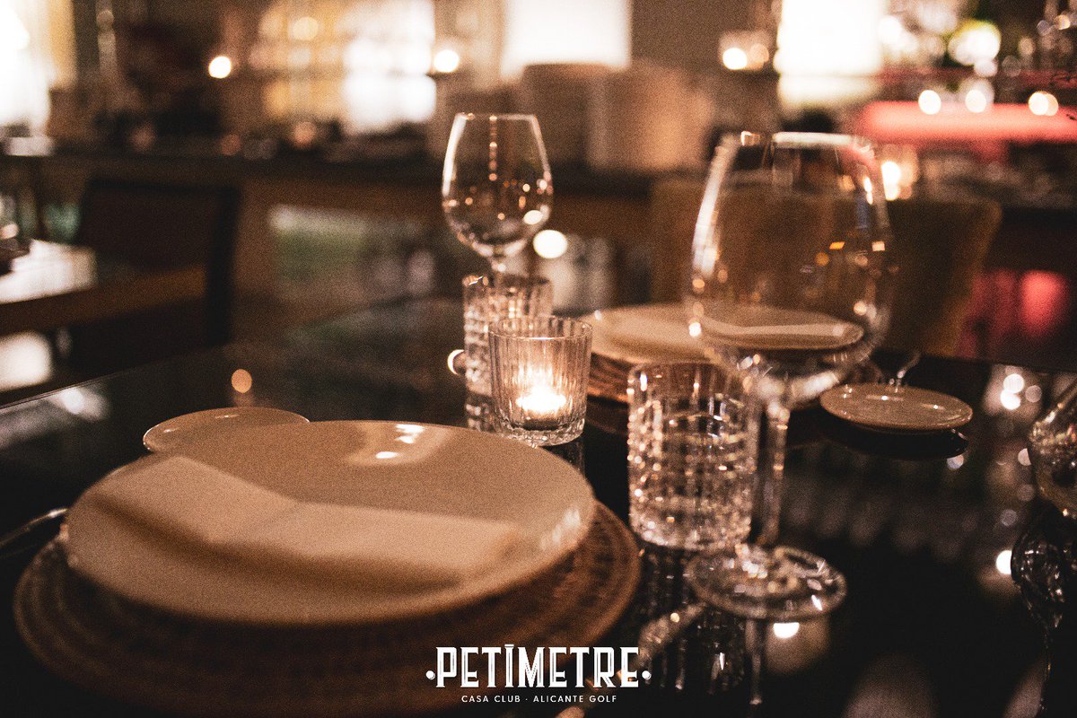 El fin de semana empieza ya y aprovecharlo depende de ti 🌙 ¿convertimos la noche en una cena especial?

petimetrerestaurant.com
965 29 74 76 📞
#Petimetre #restaurant #SanJuan #Alicante #golf #dinner